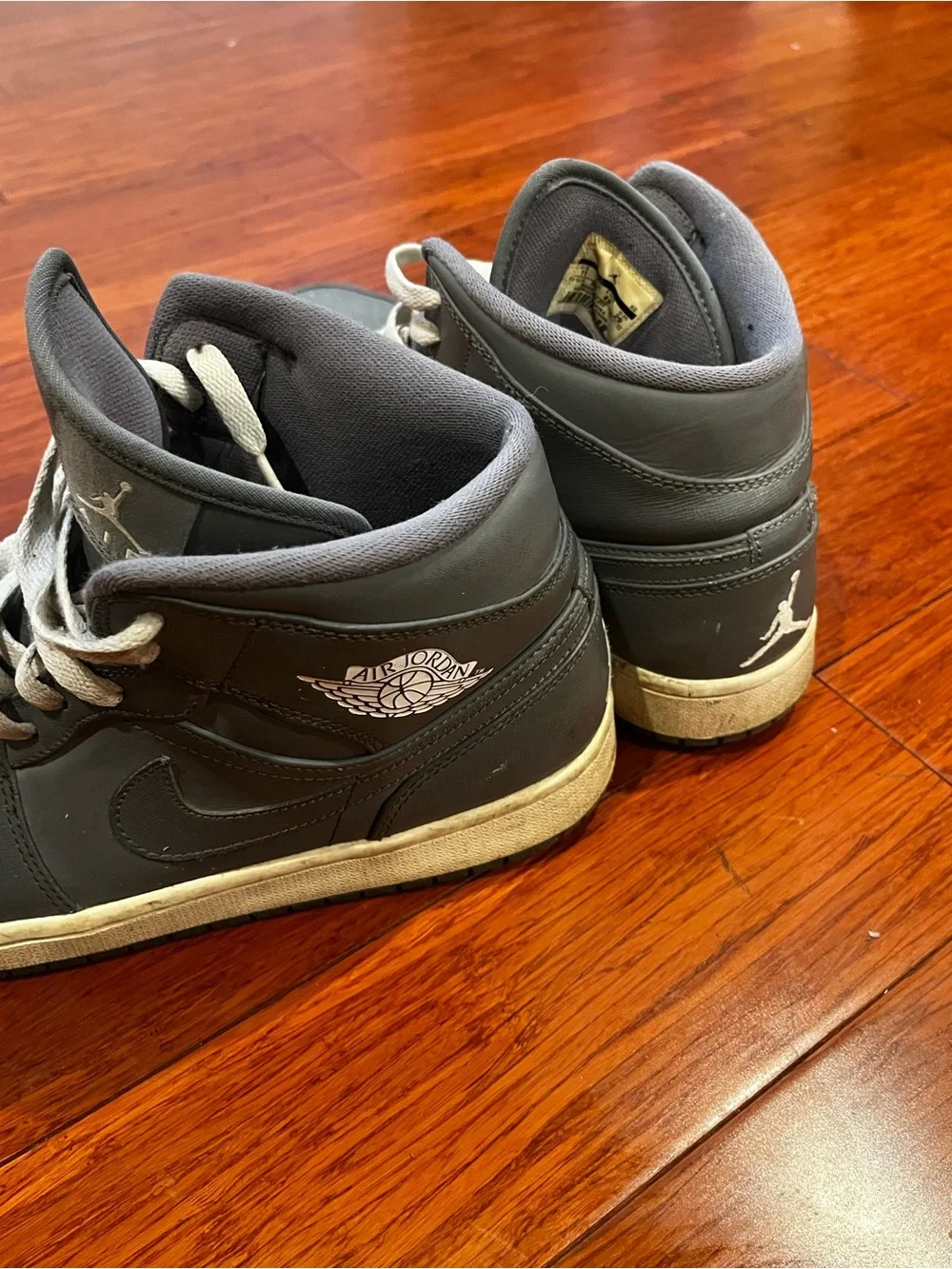 Nike Air Jordan Mid-Top Sneakers - Gray